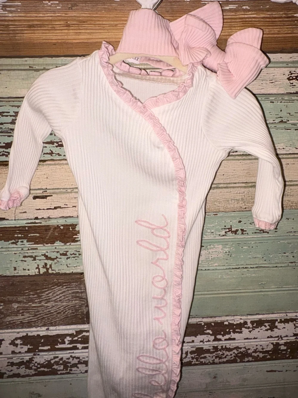Mud Pie soft white